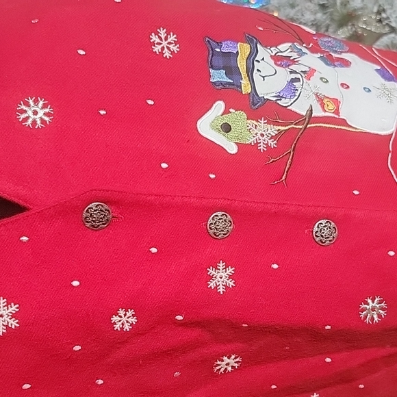 Christmas Vest - Picture 2 of 3